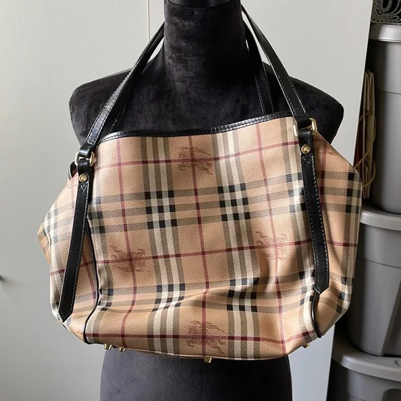 Authentic Burberry Tote - Picture 1 of 11
